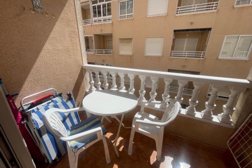 Apartamento - Venta - Torrevieja - AP1-317