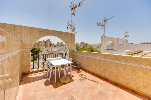 Apartamento - Venta - Torrevieja - Calas blanca