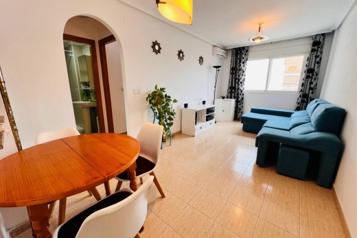 Apartamento - Venta - Torrevieja - torrevieja