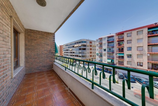 Apartment - Sale - Torrevieja - Acequion