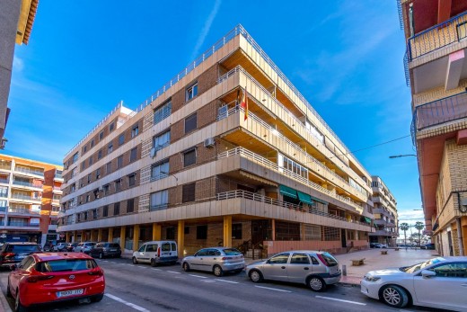 Apartment - Sale - Torrevieja - Acequion