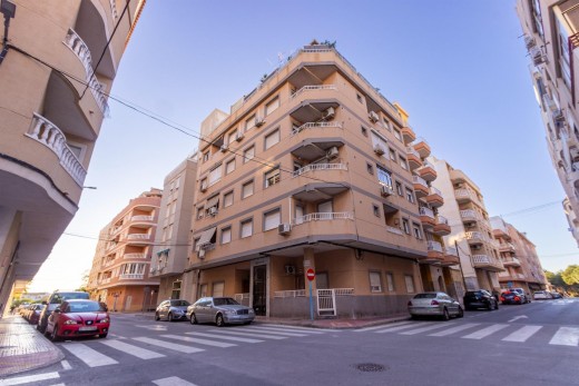 Apartment - Sale - Torrevieja - Acequion