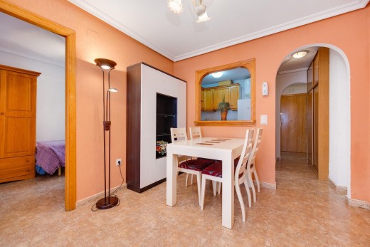 Apartment - Sale - Torrevieja - Centro