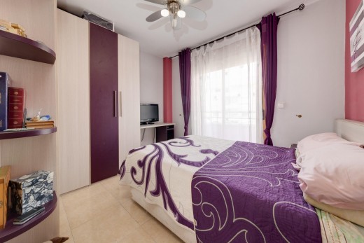 Apartment - Sale - Torrevieja - Centro