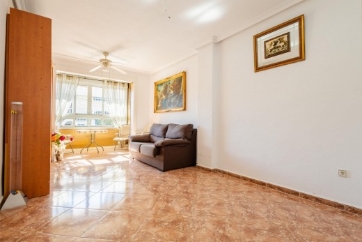 Apartment - Sale - Torrevieja - Centro