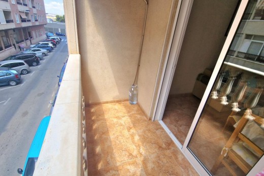 Apartment - Sale - Torrevieja - Centro