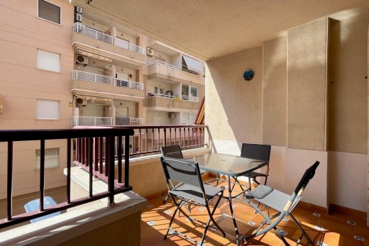 Apartment - Sale - Torrevieja - Centro