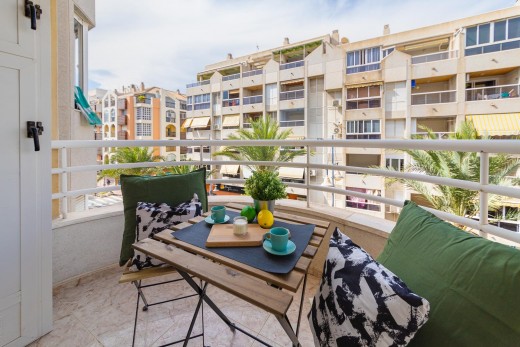 Apartment - Sale - Torrevieja - Habaneras