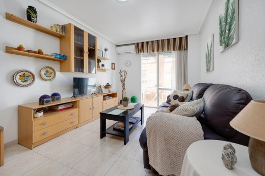 Apartment - Sale - Torrevieja - Habaneras