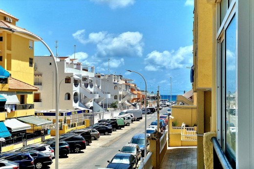 Apartment - Sale - Torrevieja - La Mata