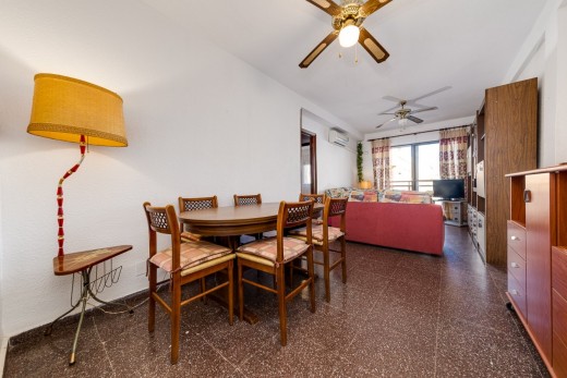 Apartment - Sale - Torrevieja - Playa de los locos
