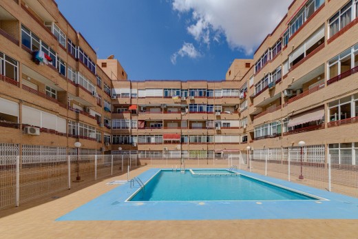 Apartment - Sale - Torrevieja - Playa de los locos