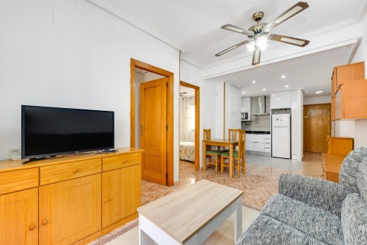 Apartment - Sale - Torrevieja - Playa del cura