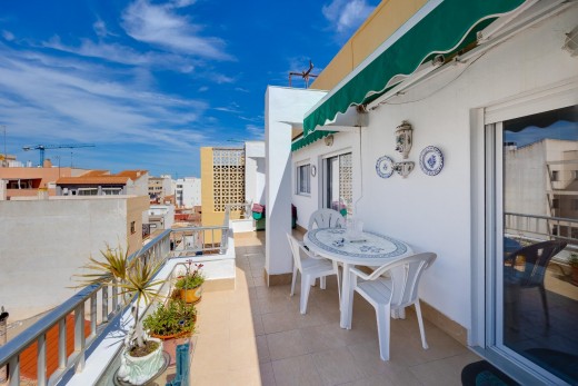 Attique - Revente - Torrevieja - Paseo maritimo