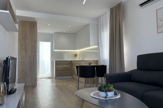 Bungalow Planta Baja - Sale - Torrevieja - 16-A102