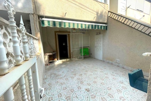 Bungalow Planta Baja - Venta - Torrevieja - Playa de los Naufragos