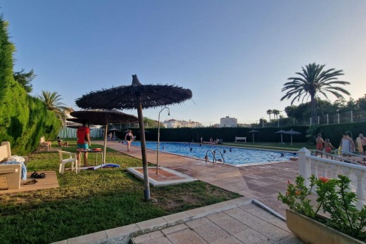 Bungalow - Resale - Torrevieja - Calas blanca