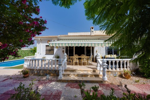 Chalet - Sale - Torrevieja - La Siesta - El Salado - Torreta