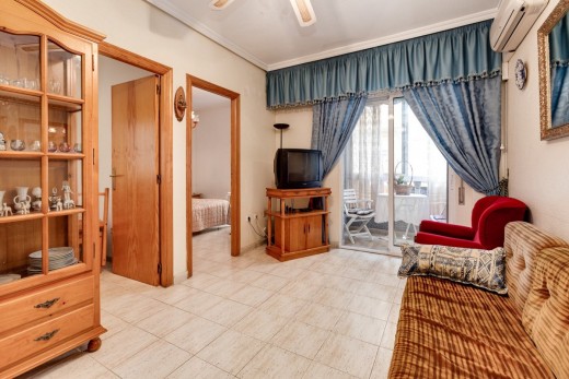 Lägenhet - Resale - Torrevieja - A2507JR