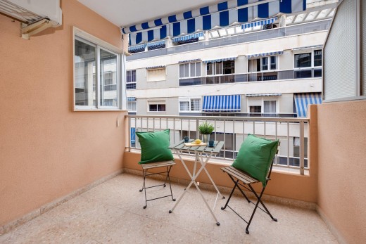 Lägenhet - Resale - Torrevieja - A2730JN