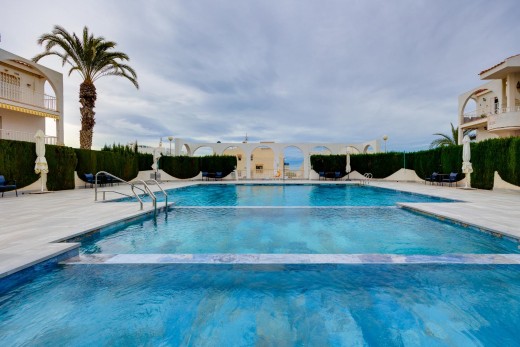 Lägenhet - Resale - Torrevieja - A2771JR