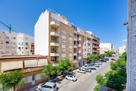 Lägenhet - Resale - Torrevieja - A298N3