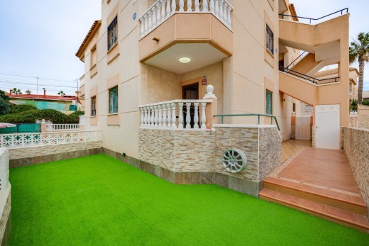 Lägenhet - Resale - Torrevieja - Rosaleda-los frutales