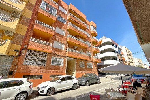 Piso - Sale - Torrevieja - 21-MK109