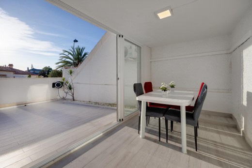 Radhus - Resale - Torrevieja - Los balcones