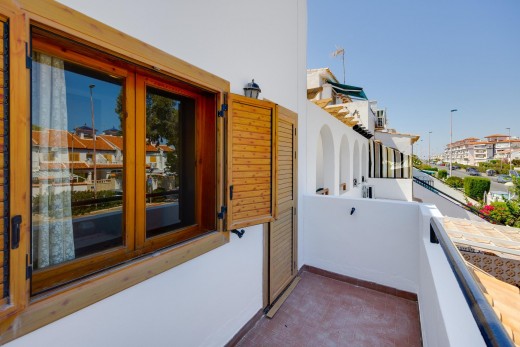 Townhouse - Sale - Torrevieja - Torre la mata