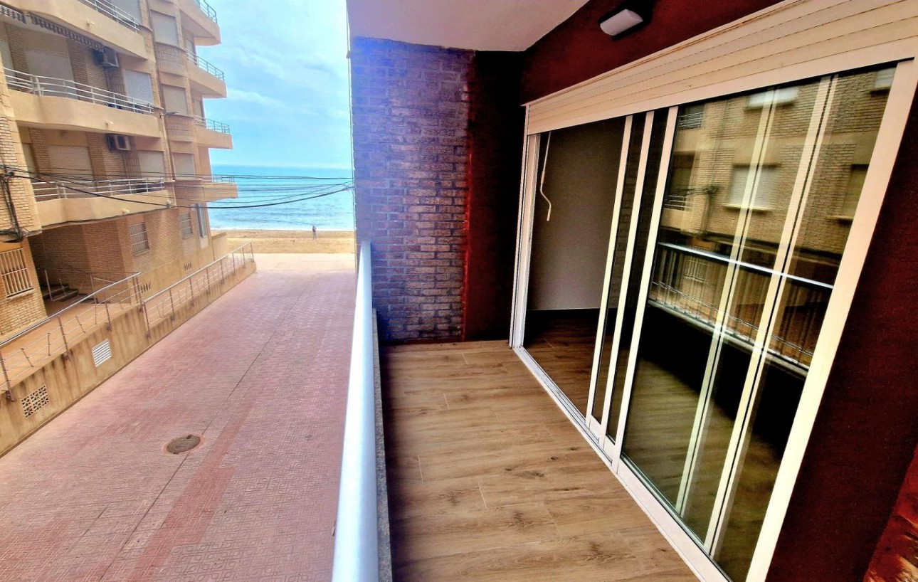 Venta - Apartamento - Torrevieja - La Mata