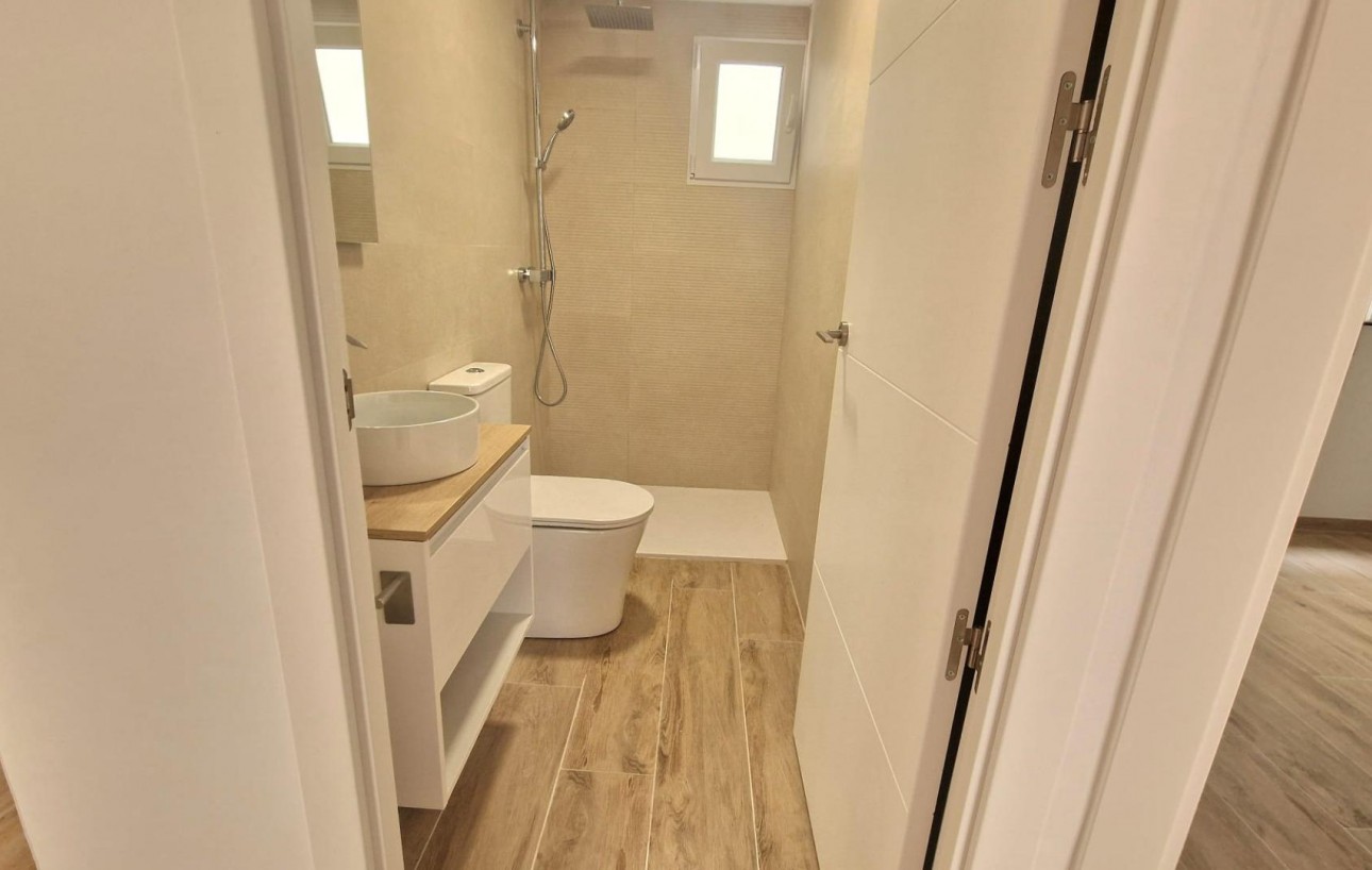 Venta - Apartamento - Torrevieja - La Mata