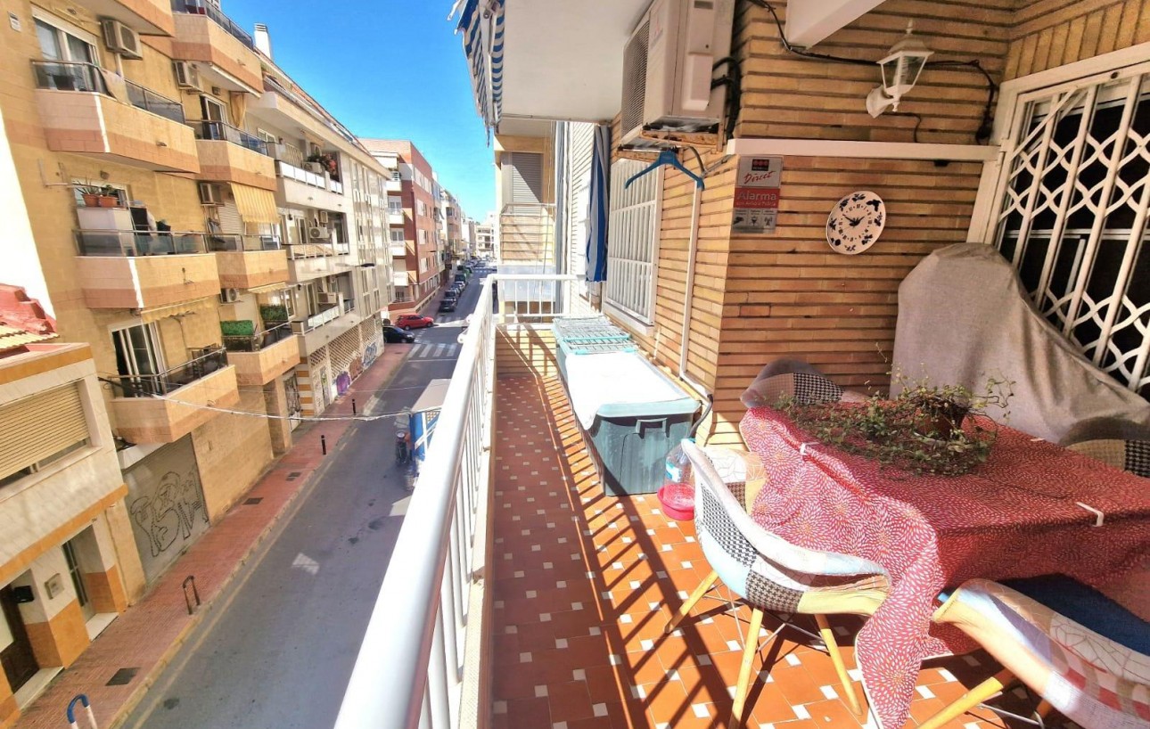 Sale - Apartment - Torrevieja - Playa del cura