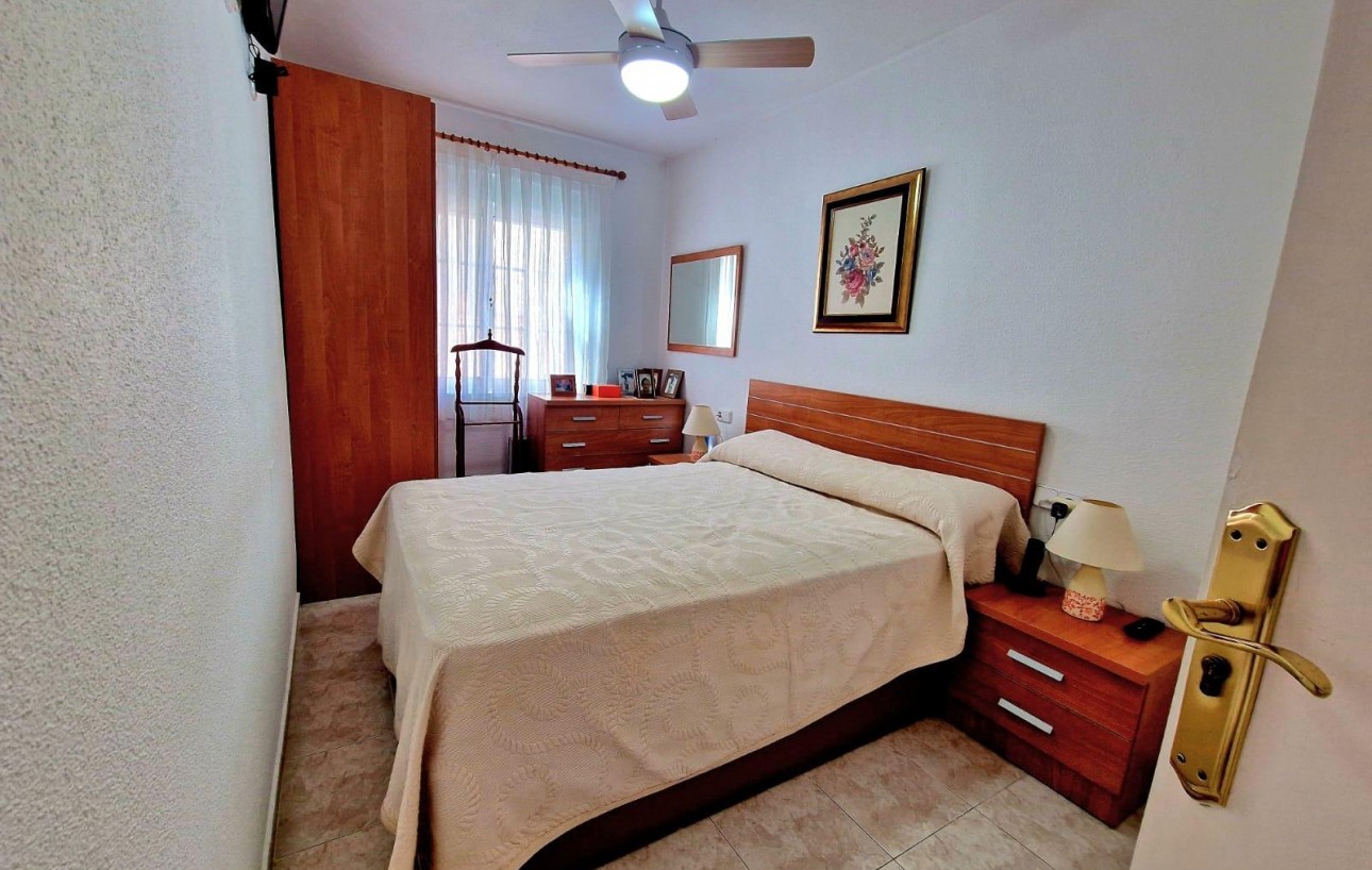Sale - Apartment - Torrevieja - Playa del cura