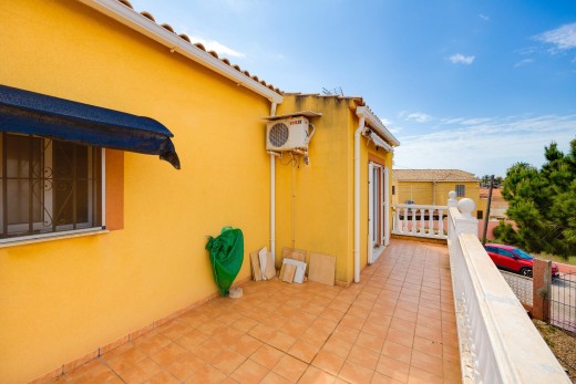 Revente - Chalet - Torrevieja - Aguas Nuevas