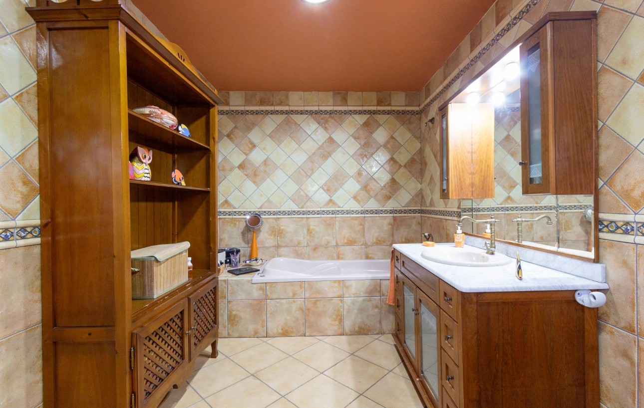 Resale - Villa - Torrevieja - Los balcones