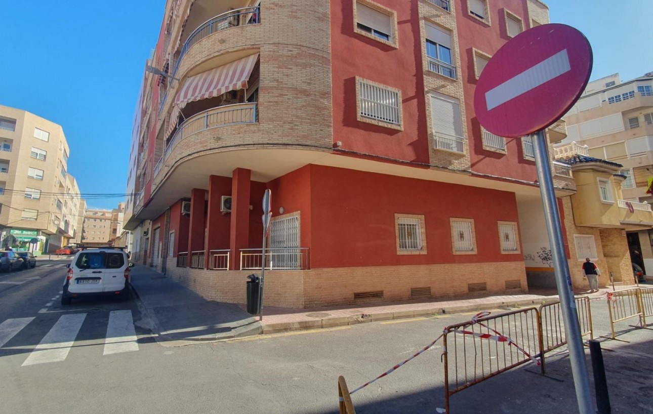 Venta - Apartamento - Torrevieja - Centro