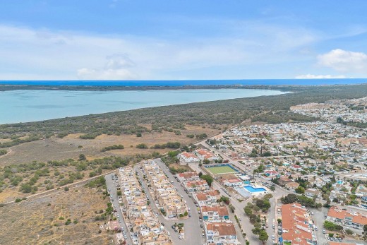 Sale - Townhouse - Torrevieja - La Siesta - El Salado - Torreta