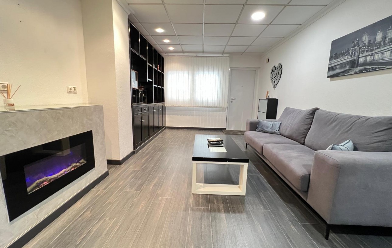 Sale - Apartment - Torrevieja - Playa del cura