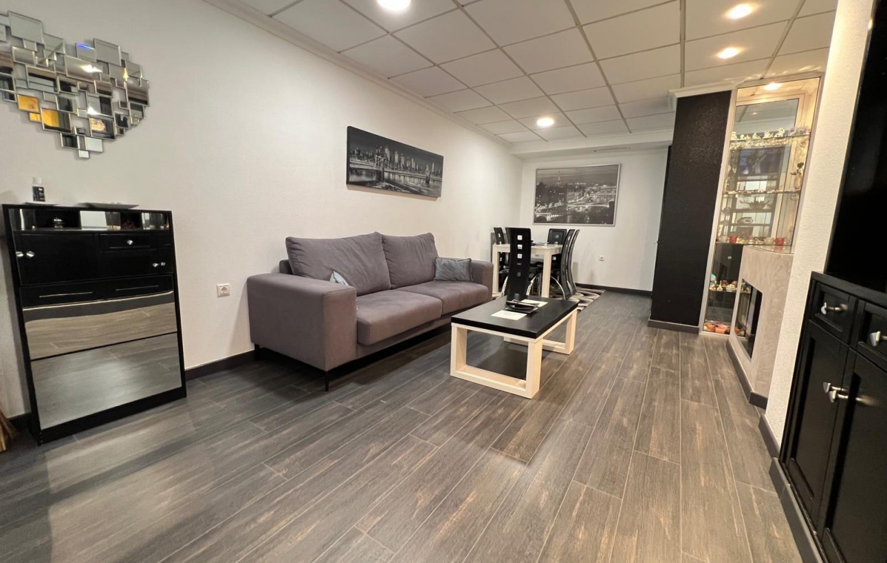 Sale - Apartment - Torrevieja - Playa del cura