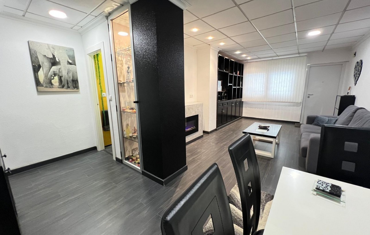 Sale - Apartment - Torrevieja - Playa del cura