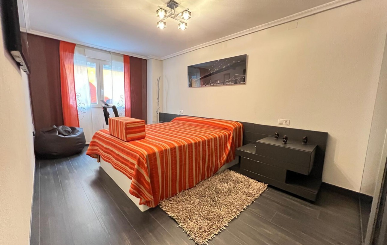 Sale - Apartment - Torrevieja - Playa del cura