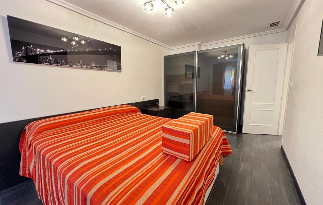 Sale - Apartment - Torrevieja - Playa del cura