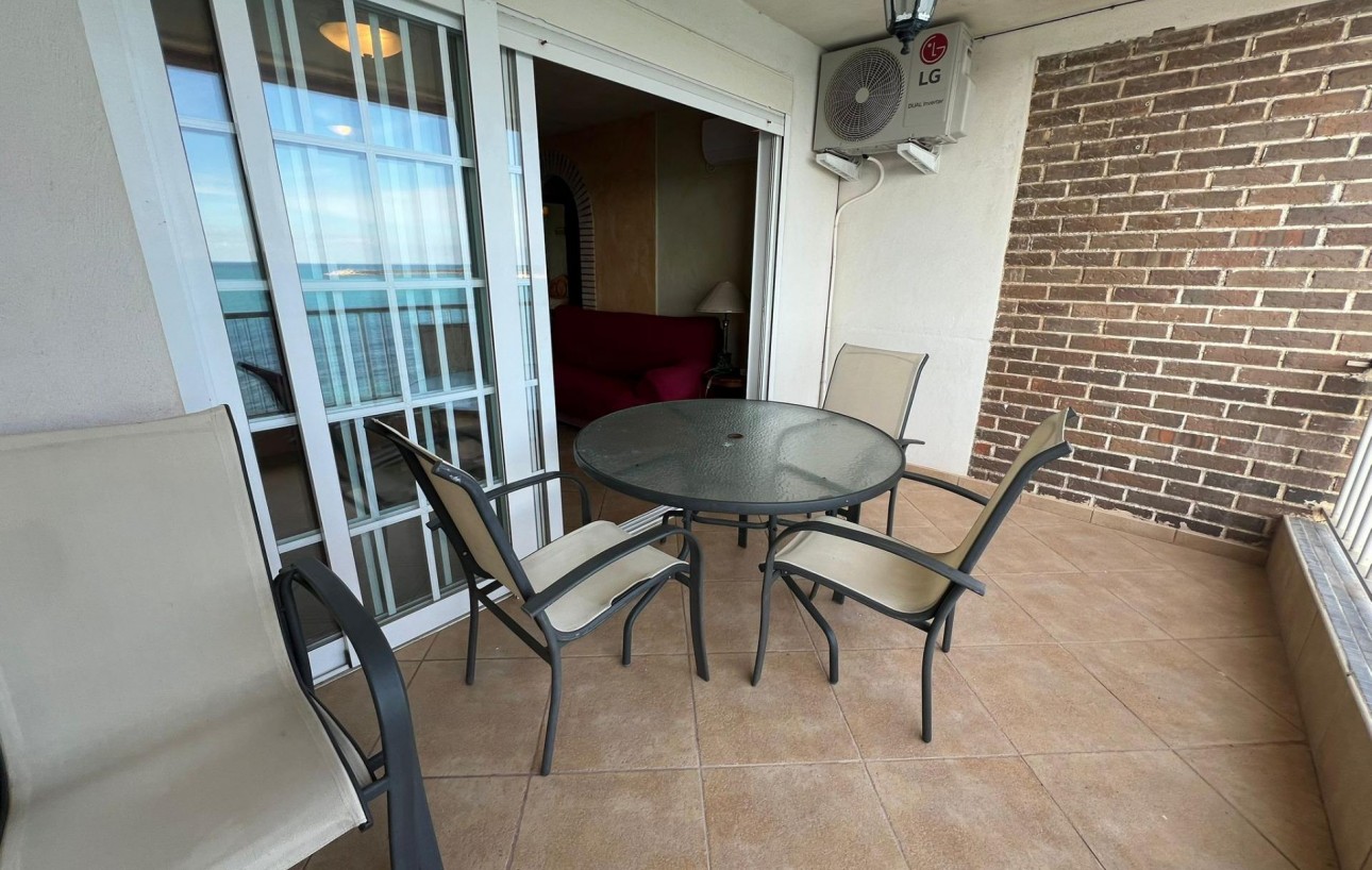 Venta - Apartamento - Torrevieja - Playa de los Naufragos