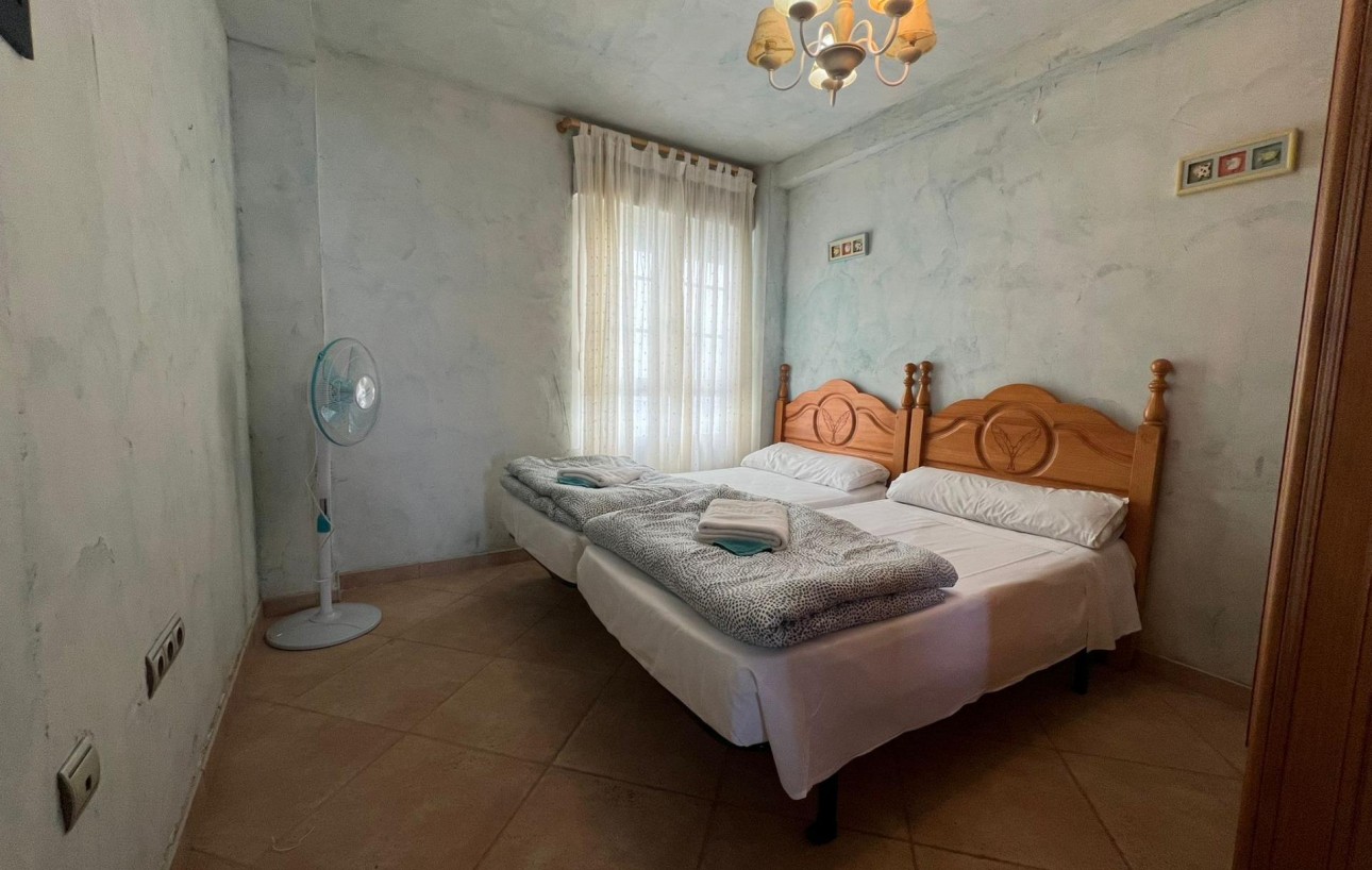 Venta - Apartamento - Torrevieja - Playa de los Naufragos