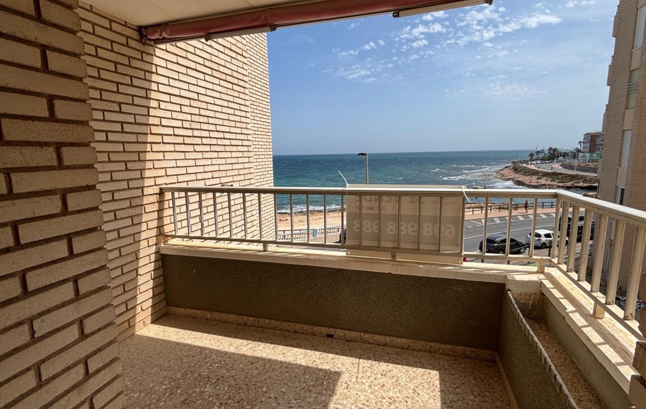 Venta - Apartamento - Torrevieja - Playa de los locos