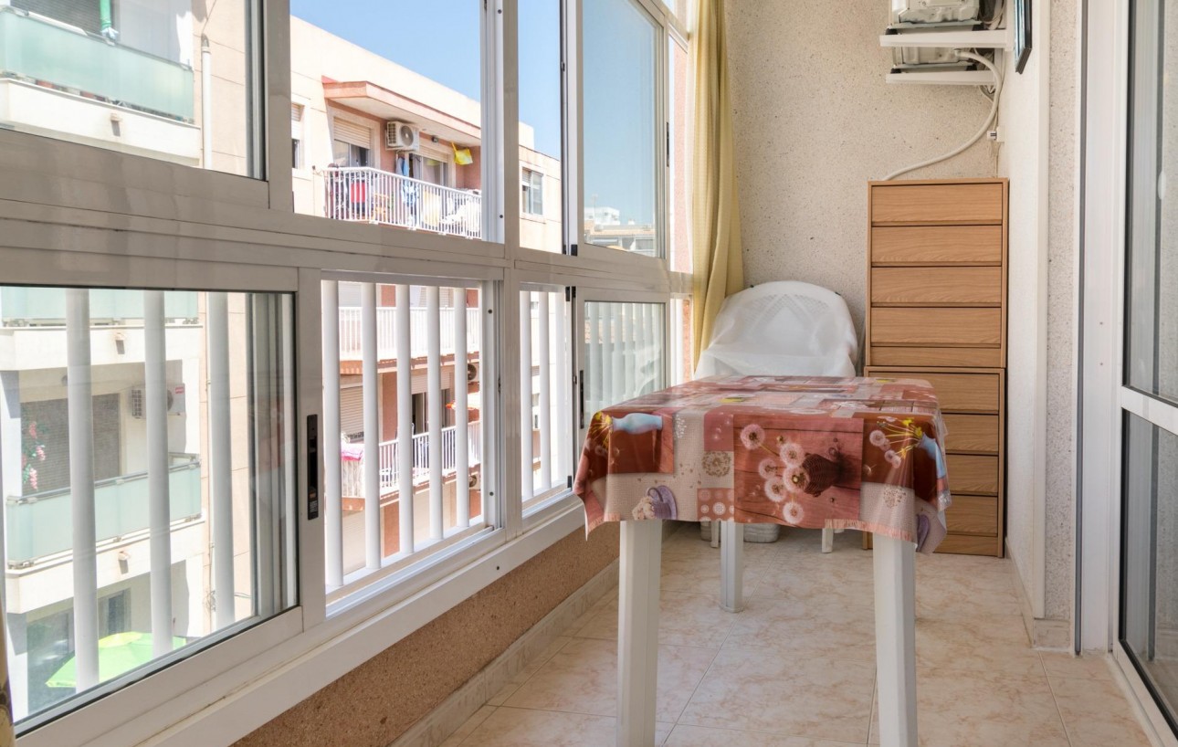 Revente - Appartement - Torrevieja - Acequion