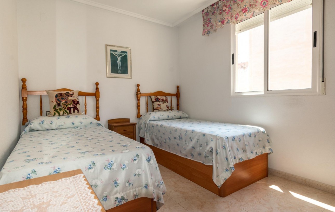 Revente - Appartement - Torrevieja - Acequion