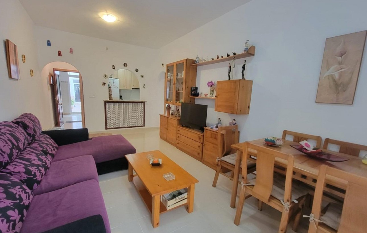 Revente - Planta baja - Torrevieja - Aguas Nuevas