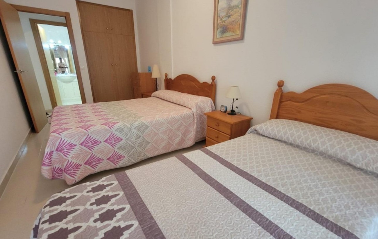 Revente - Planta baja - Torrevieja - Aguas Nuevas
